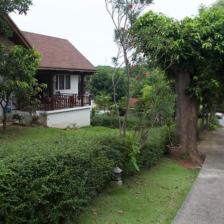บ้านธานี Choeng Mon Zewnętrze zdjęcie